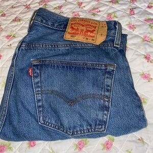 Levi's Blue Straight Jeans Classic Style